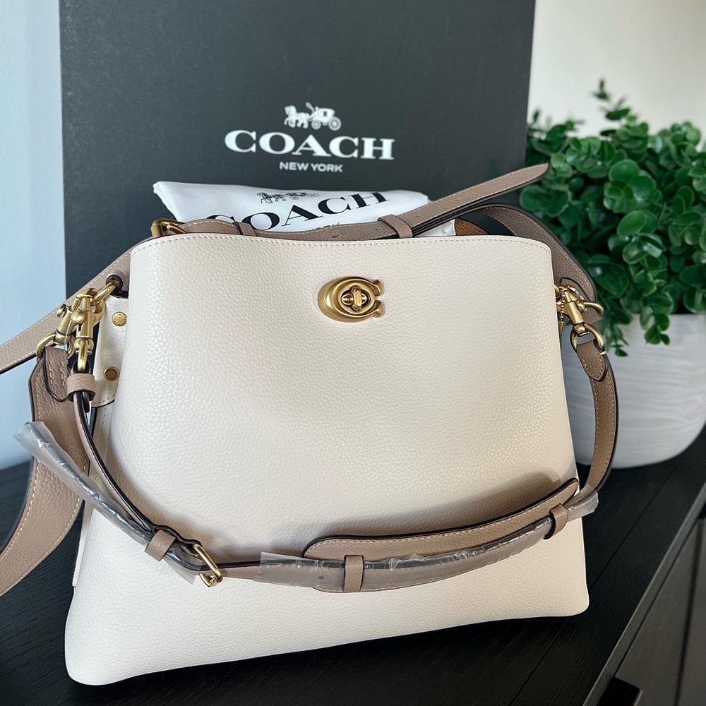 COACH Willow Shoulder Bag